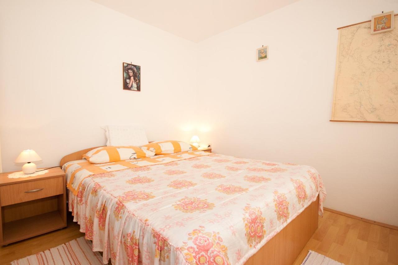 Apartments Katarina Baška Exterior foto
