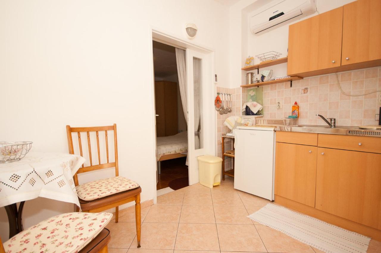Apartments Katarina Baška Exterior foto