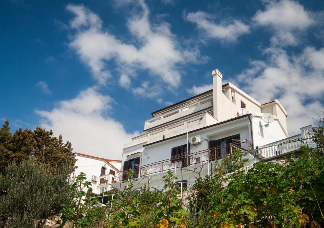 Apartments Katarina Baška Exterior foto